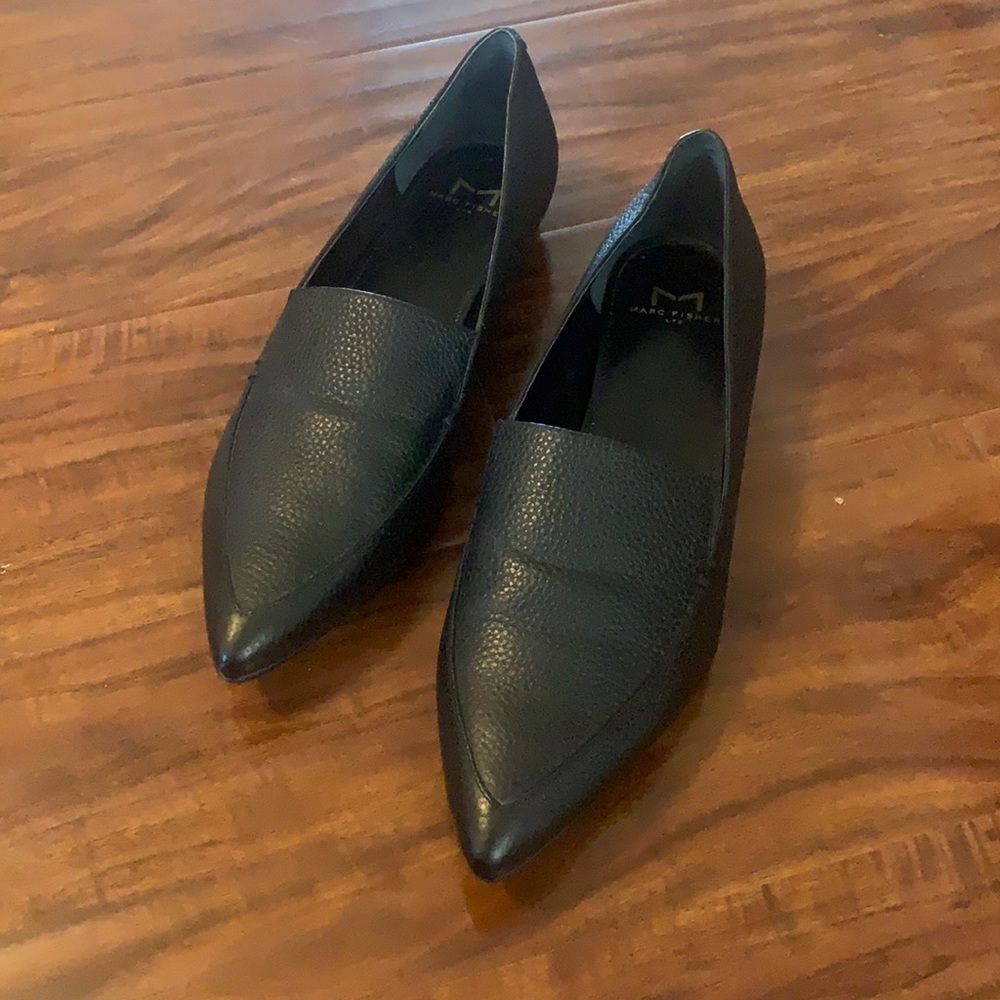 marc fisher pointy flats
